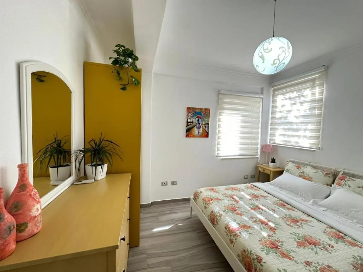 Sofia'S Holiday Apartment Vlorë