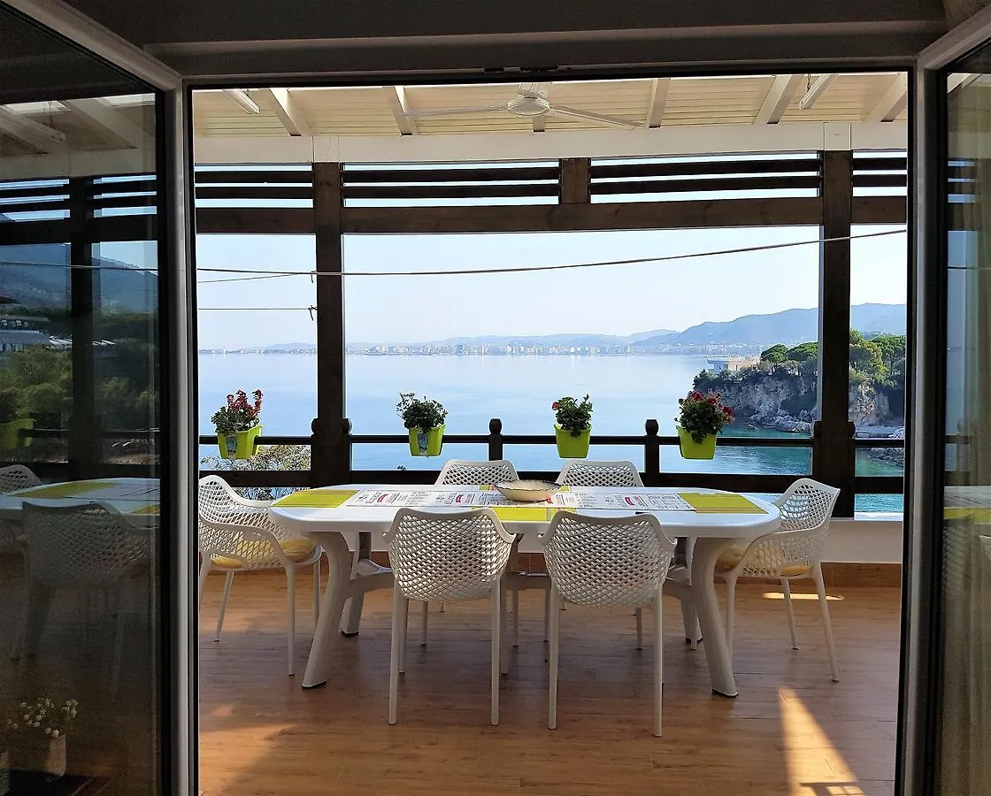 Sofia'S Holiday Apartment Vlore 0*,