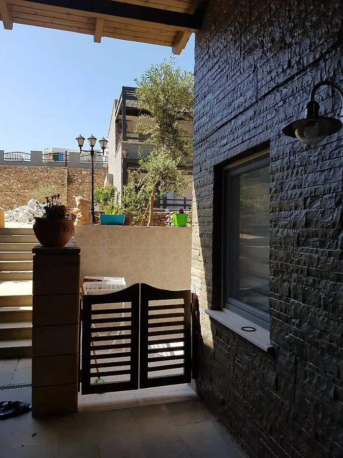 Sofia'S Holiday Apartment Vlorë